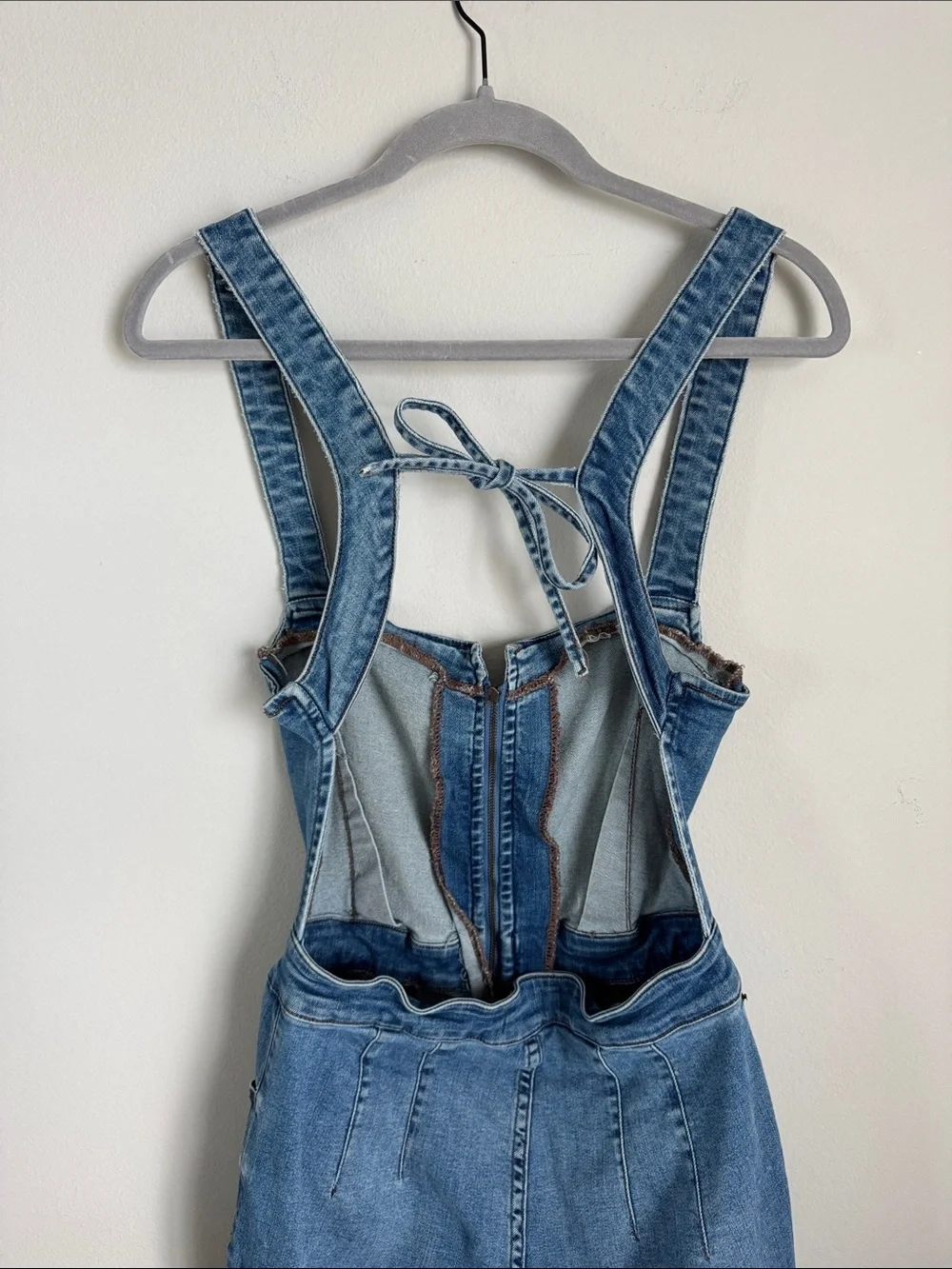 We The Free Denim Jumpsuit Size 10 Open Back Wide Leg Zip Front Free People - Picture 8 of 10
